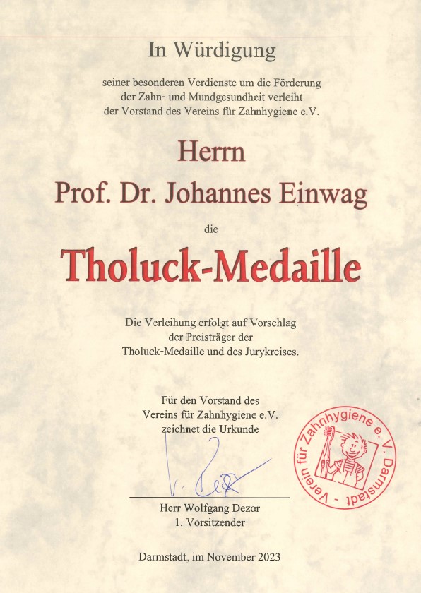 Urkunde für Prof. Dr. Johannes Einwag